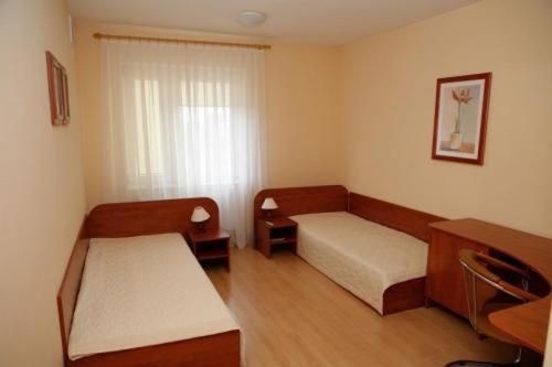 Hotel Mariage Wloszczowa Room photo